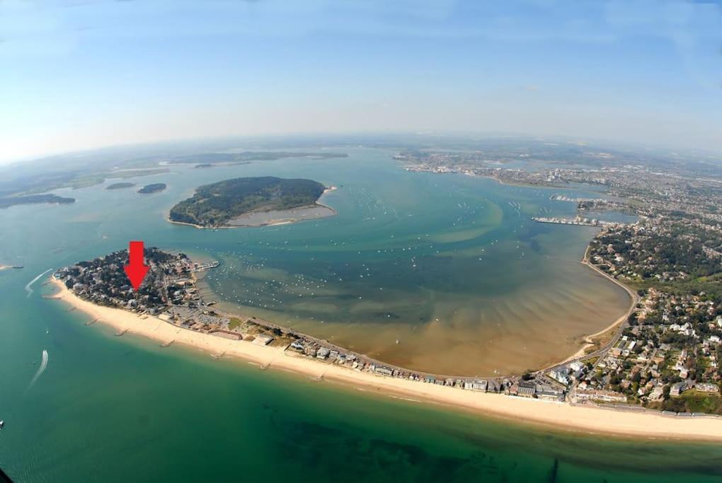 Spacious Sandbanks Apartment Near Beach And Bars With Free Parking Poole Exterior photo